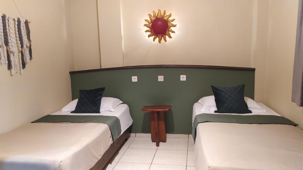 Hotel La Hasienda Kupang  Exterior photo